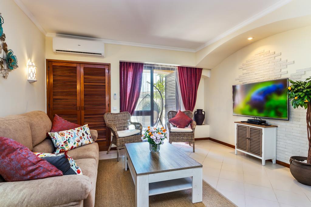 Clementina Apartment Αλμπουφέιρα Εξωτερικό φωτογραφία